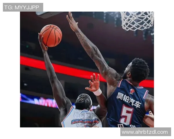 广东队主场再遭惨败，内外线失调成最大问题，教练组着手解决